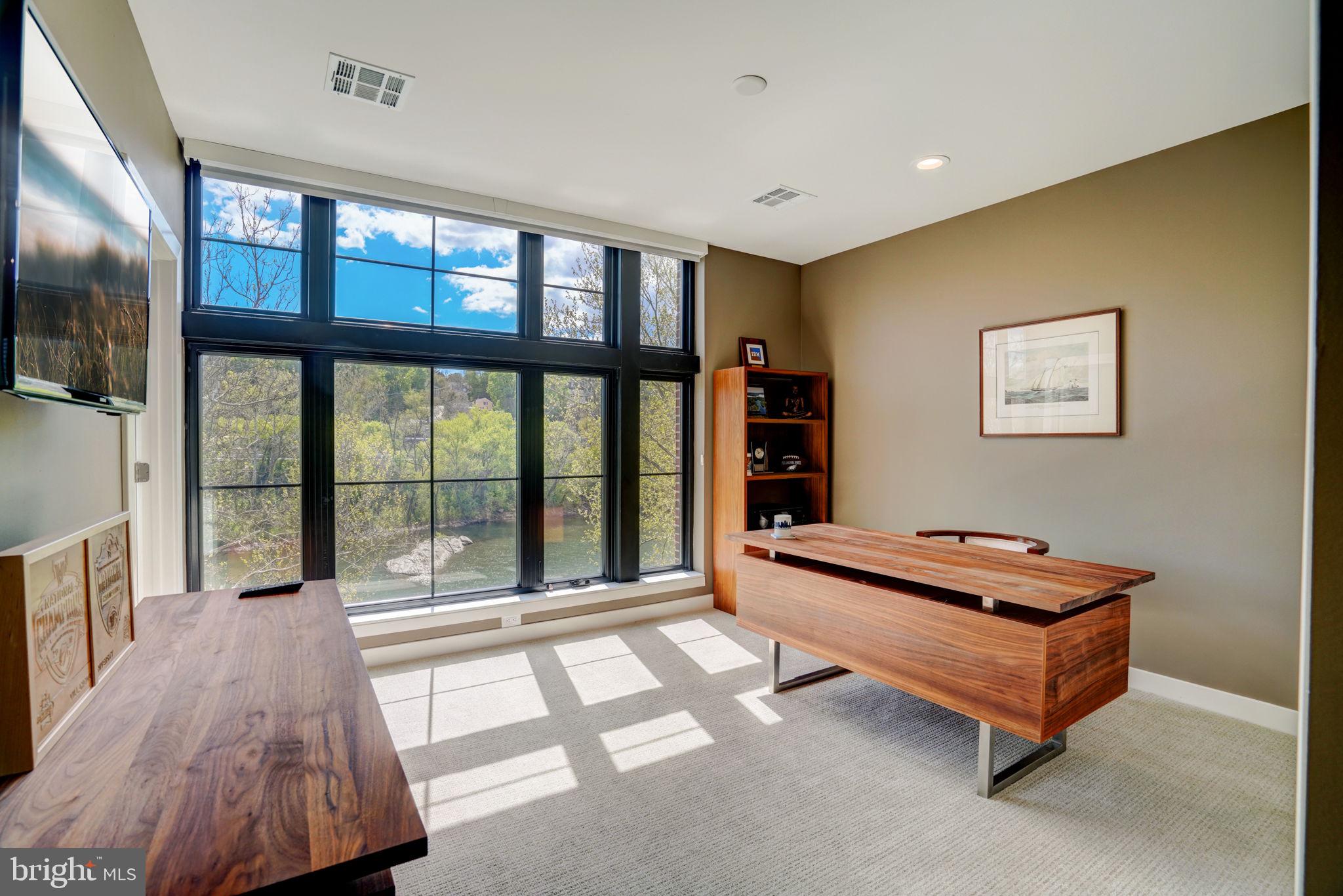 4552 Riverside Way Philadelphia, PA 19127 - Photo 18 of 71 Gallery Image 18