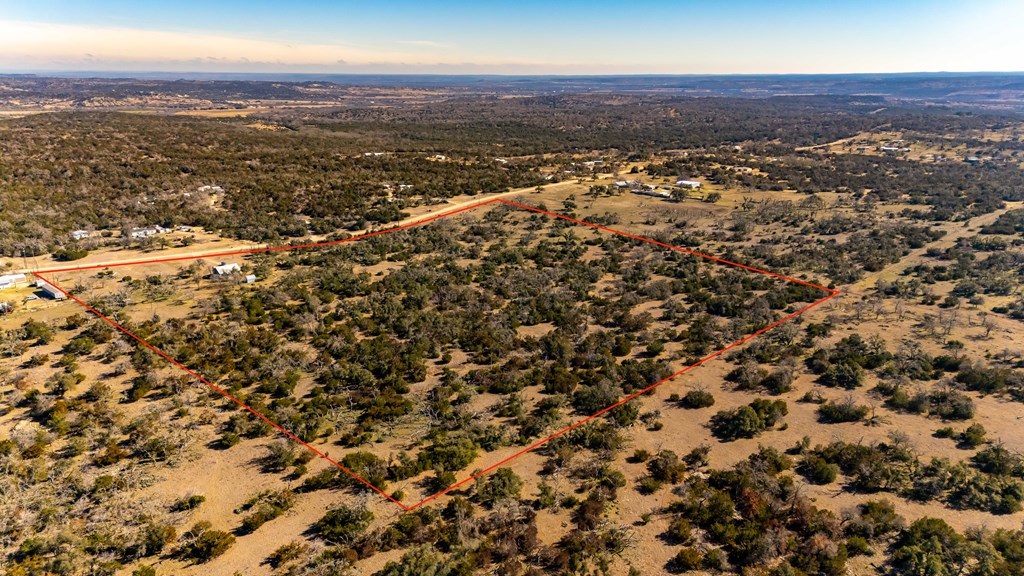 1554 Dinosaur Ranch Road Harper, TX 78631 - Photo 17 of 18 Gallery Image 17