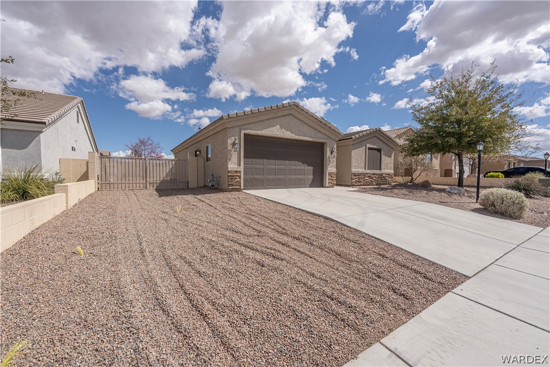 4179 Trail Ride Road Kingman, AZ 86401 - Photo 5 of 32
