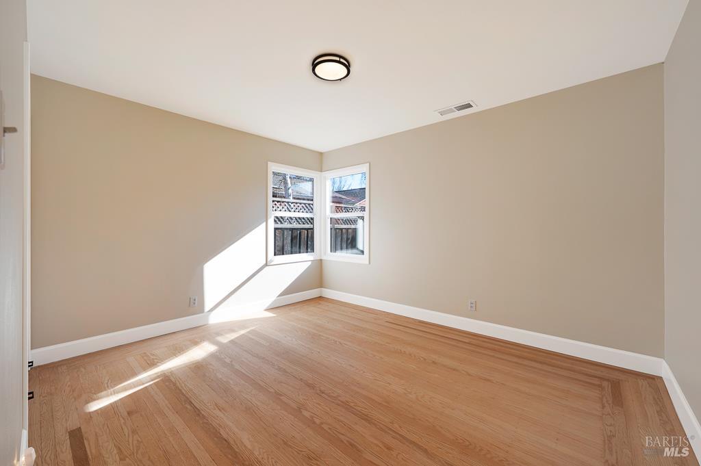 312 Benton Street Santa Rosa, CA 95401 - Photo 12 of 28