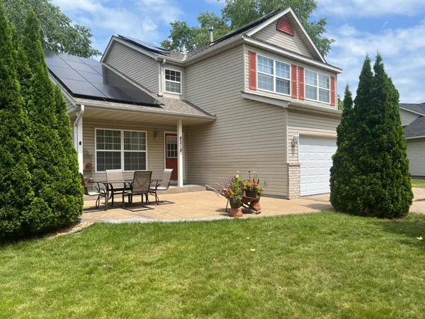 $520,000 | 8218 Lori Lane, Woodbury, MN 55125