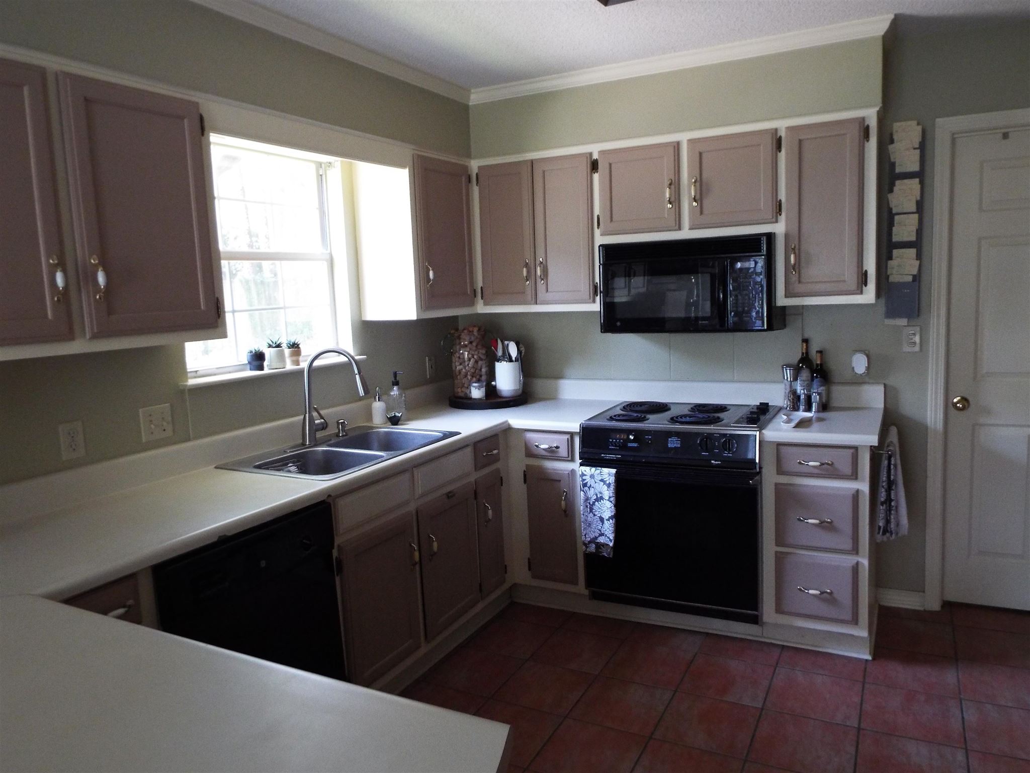 102 Highland Circle Daphne, AL 36526 - Photo 2 of 20