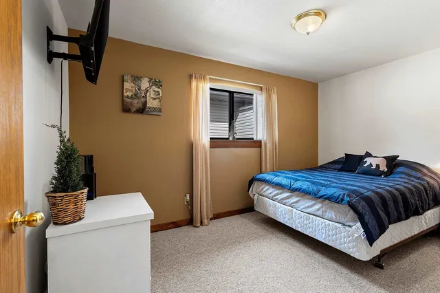 $289,900 | 1150 Schabow Street, Gresham, WI 54128