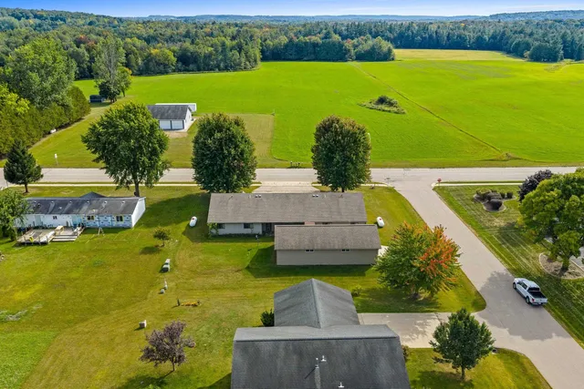 $289,900 | 1150 Schabow Street, Gresham, WI 54128