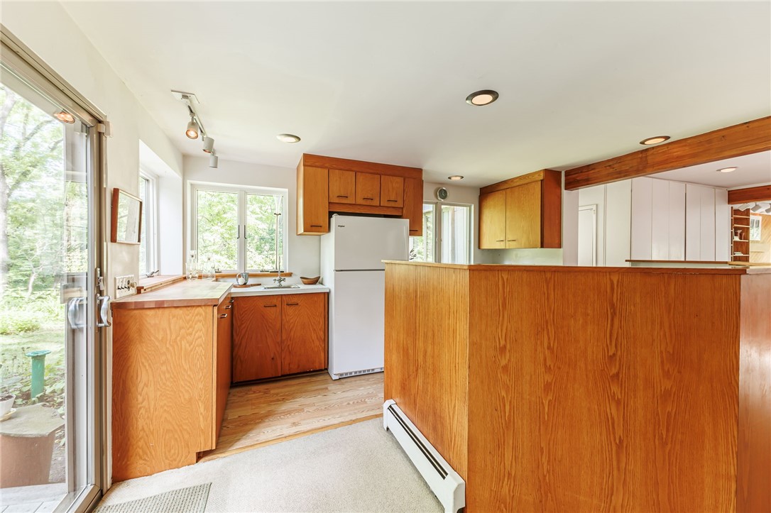 647 Thayer Road Perinton, NY 14450 - Photo 23 of 50