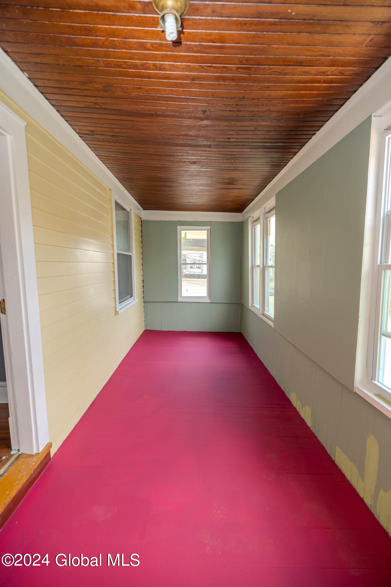 21 Hawk Street Schenectady, NY 12307 - Photo 44 of 79 #41