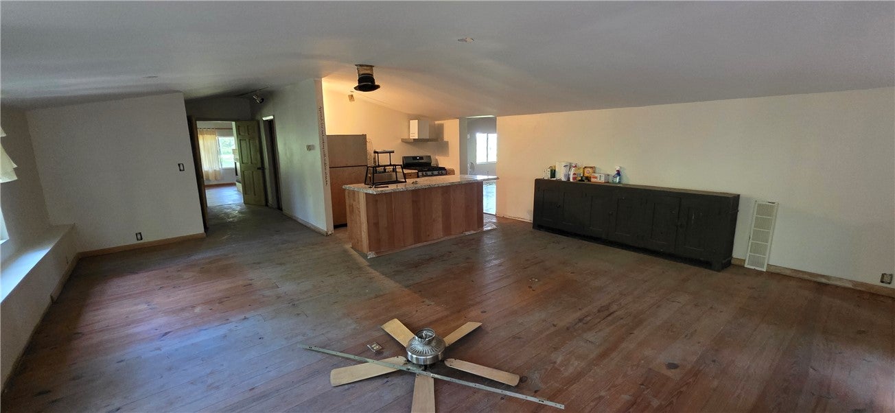 5535 East 2950 N Road Potomac, IL 61865 - Photo 13 of 23 Gallery Image 13
