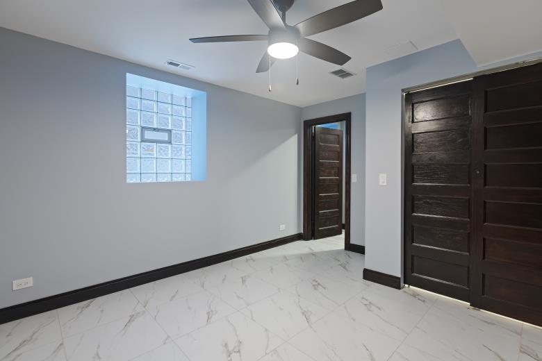 444 East 48th Street, Unit B2 Chicago, IL 60615 - Photo 10 of 17