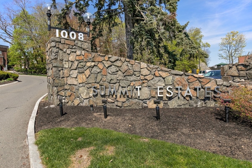 1008 Paradise Road, Unit 2E Swampscott, MA 01907 - Photo 1 of 22 a view of outdoor space