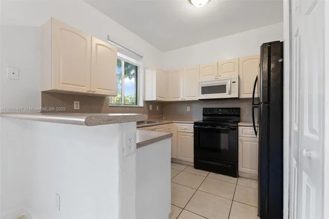 $2,299 | 1406 Southeast 26th Court, Unit 311, Homestead, FL 33035