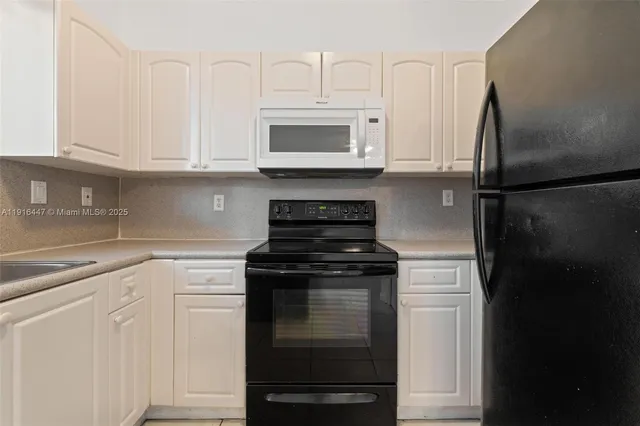 $2,299 | 1406 Southeast 26th Court, Unit 311, Homestead, FL 33035