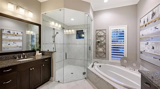 $2,000,000 | 16622 Kendleshire Terrace, Lakewood Ranch, FL 34202