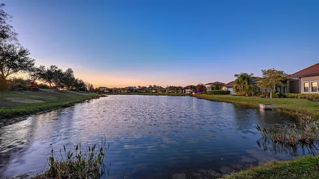 $2,000,000 | 16622 Kendleshire Terrace, Lakewood Ranch, FL 34202