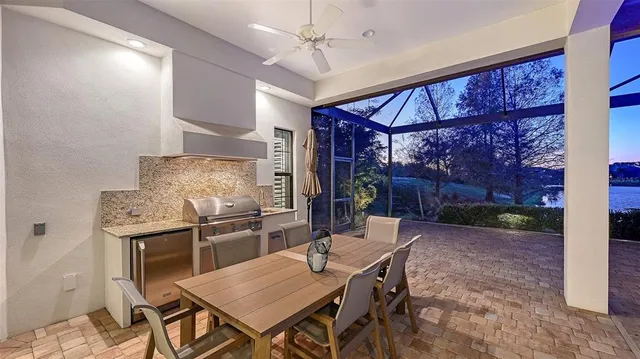 $2,000,000 | 16622 Kendleshire Terrace, Lakewood Ranch, FL 34202