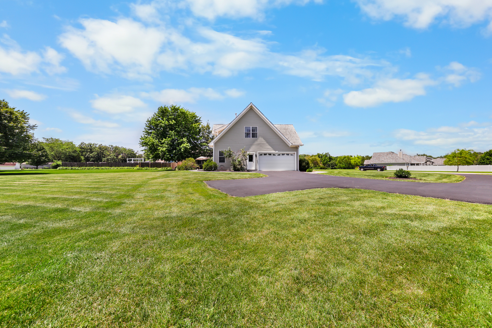 1223 Fox Run Seneca, IL 61341 - Photo 3 of 30
