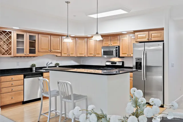 $599,999 | 2440 South Steele Street, Unit 205, Tacoma, WA 98405