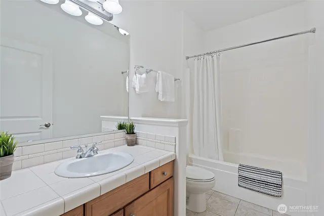 $599,999 | 2440 South Steele Street, Unit 205, Tacoma, WA 98405