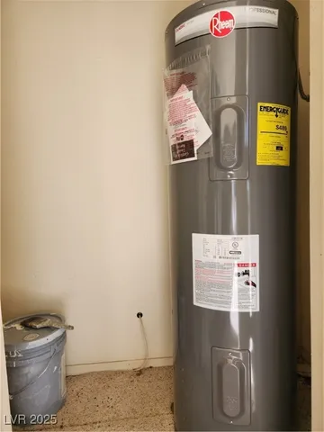 $139,500 | 3550 Bay Sands Drive, Unit 1059, Laughlin, NV 89029