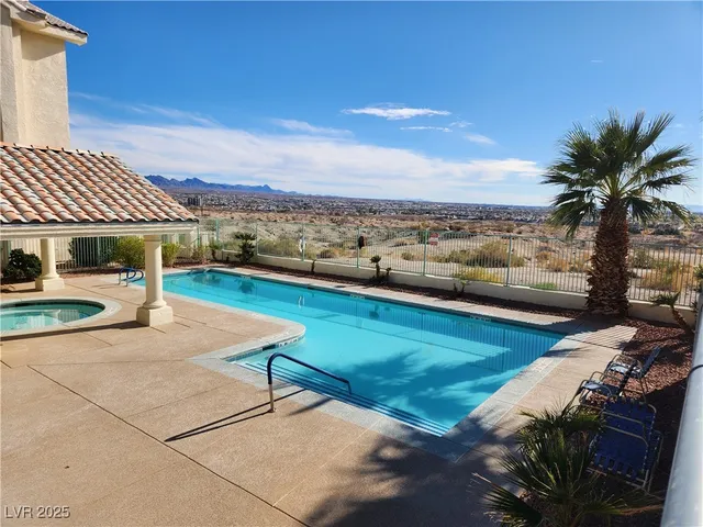 $139,500 | 3550 Bay Sands Drive, Unit 1059, Laughlin, NV 89029