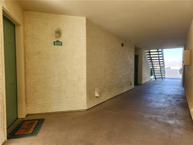 $139,500 | 3550 Bay Sands Drive, Unit 1059, Laughlin, NV 89029