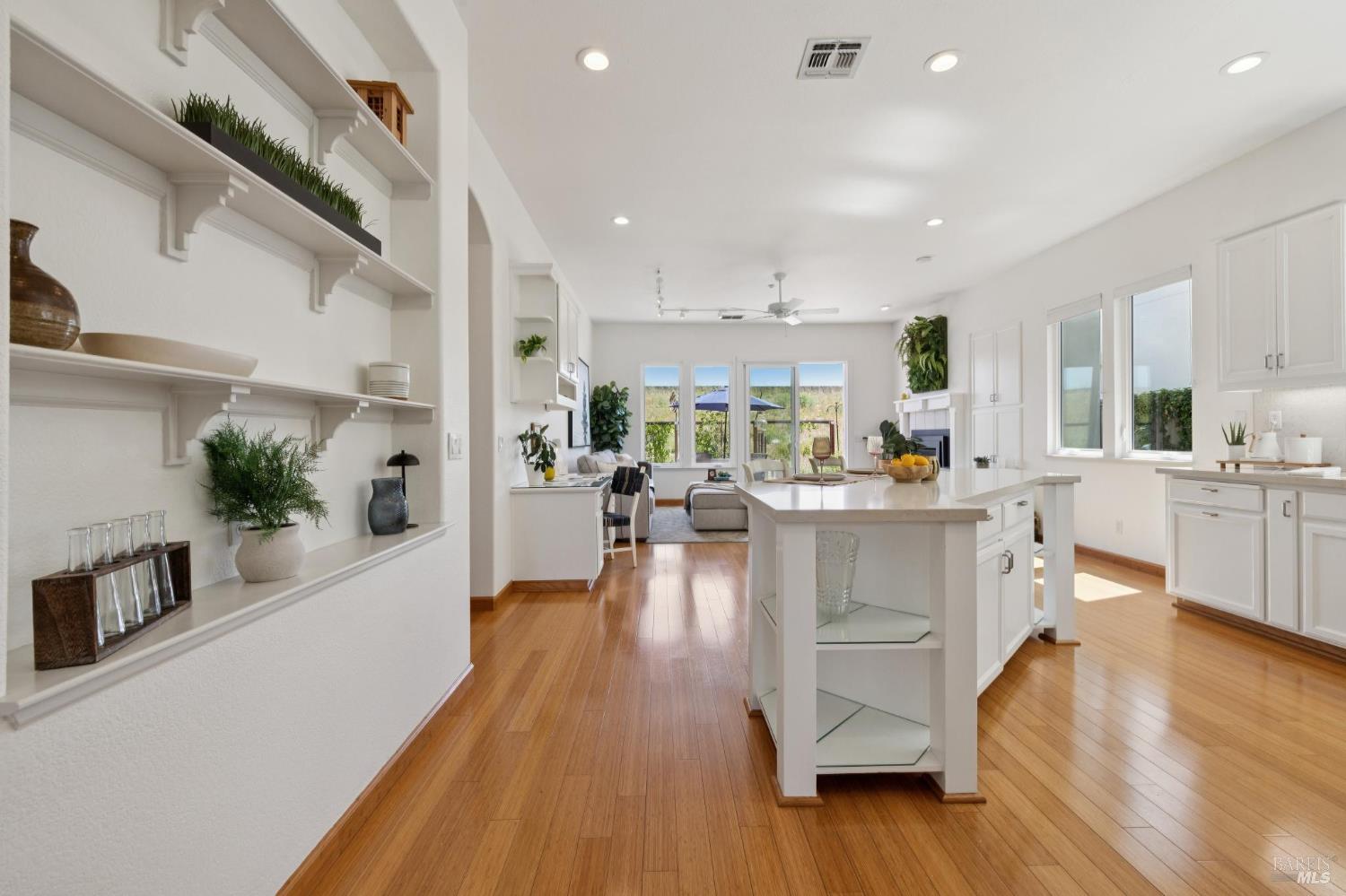 82 Maybeck Street Novato, CA 94949 - Photo 9 of 34