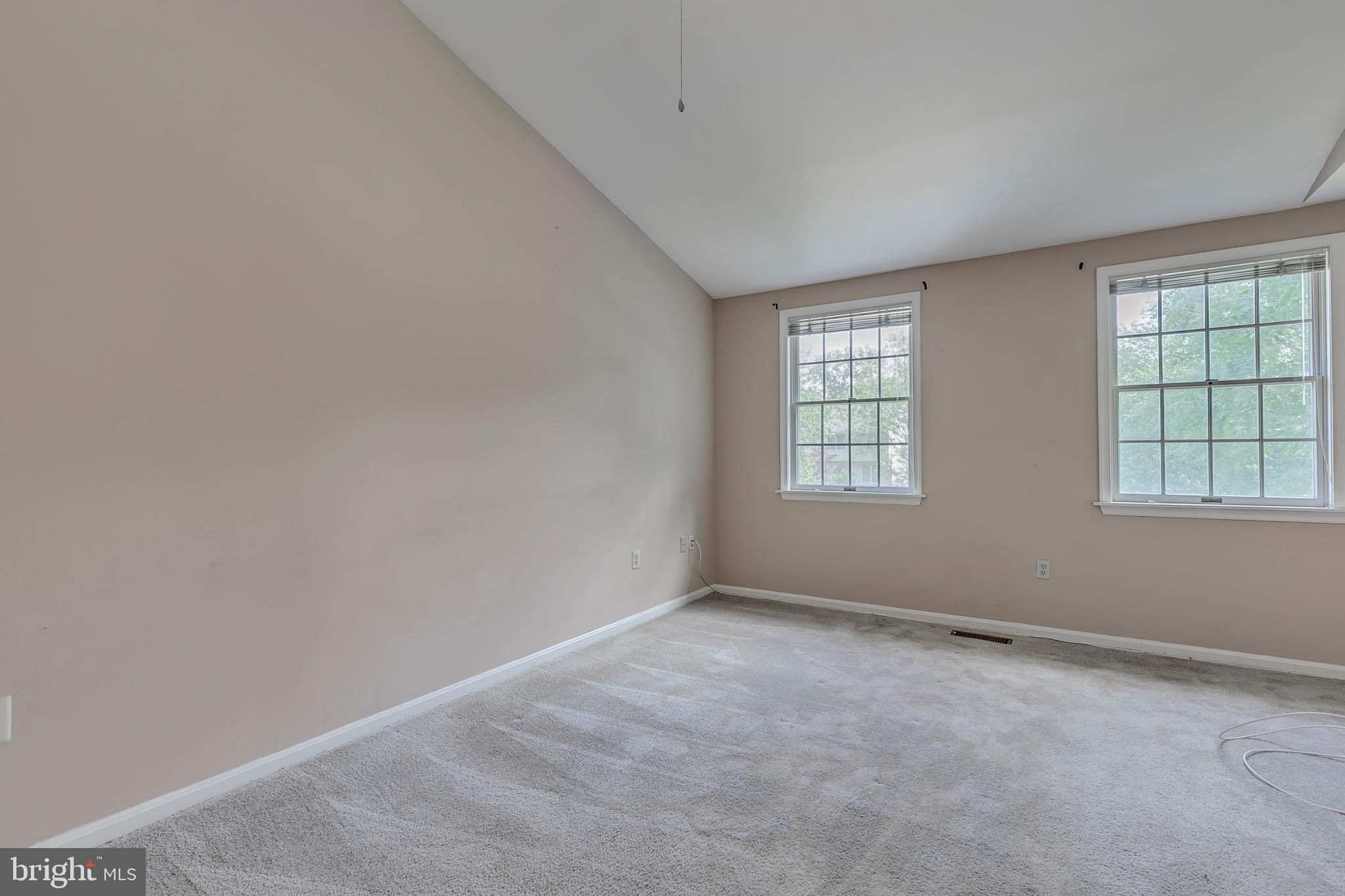 10801 Golf Course Court Bowie, MD 20721 - Photo 19 of 52 an empty room with windows