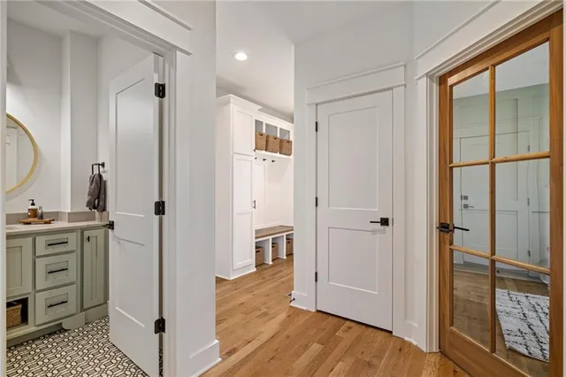 $725,000 | 16180 West 165th Terrace, Olathe, KS 66062