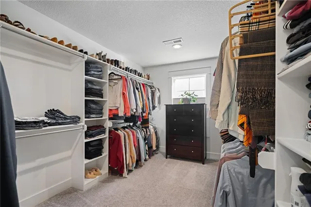 $725,000 | 16180 West 165th Terrace, Olathe, KS 66062