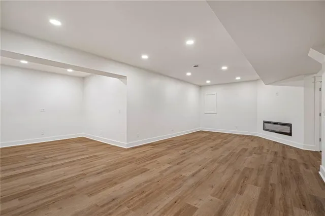 $725,000 | 16180 West 165th Terrace, Olathe, KS 66062