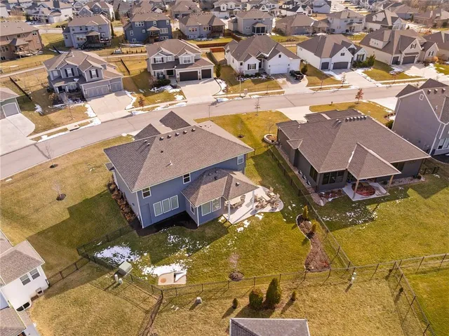 $725,000 | 16180 West 165th Terrace, Olathe, KS 66062