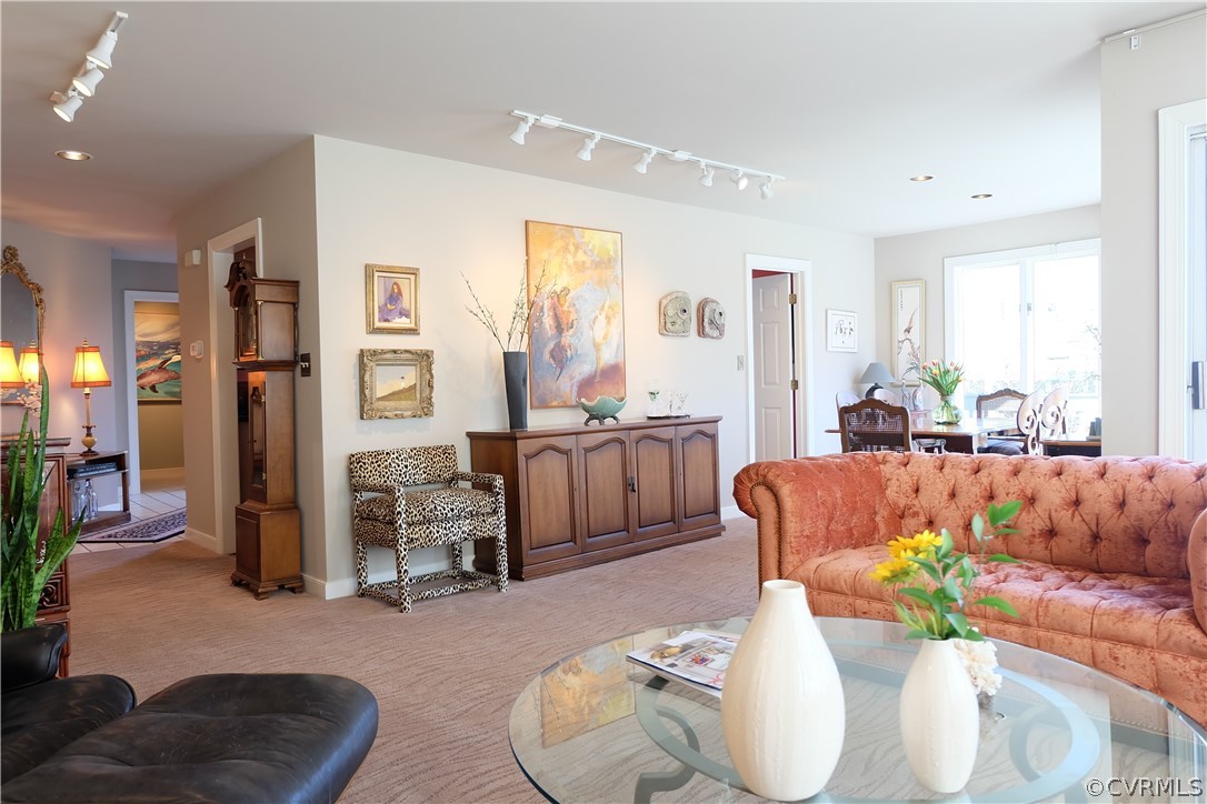 3113 Stony Point Road, Unit UD Richmond, VA 23235 - Photo 5 of 30 Gallery Image 5