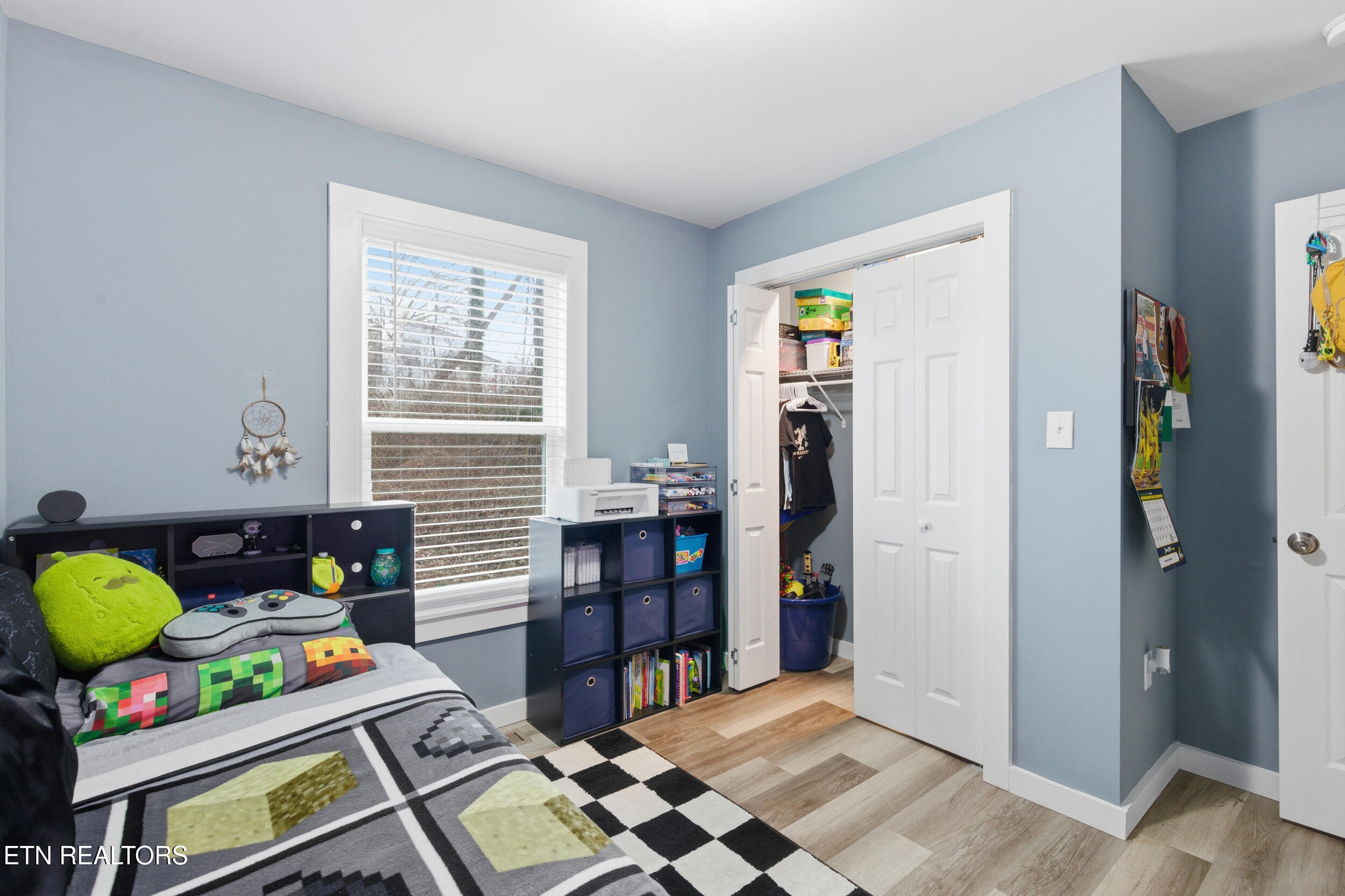 105 Waddell Place Oak Ridge, TN 37830 - Photo 22 of 32 knox_view_media_105_waddell_pl_0074