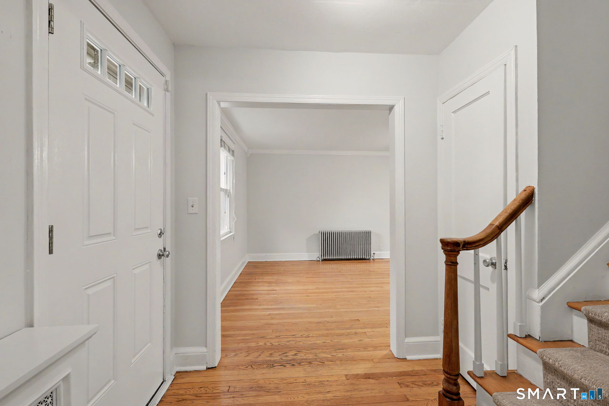 77 Round Hill Road Fairfield, CT 06824 - Photo 6 of 40
