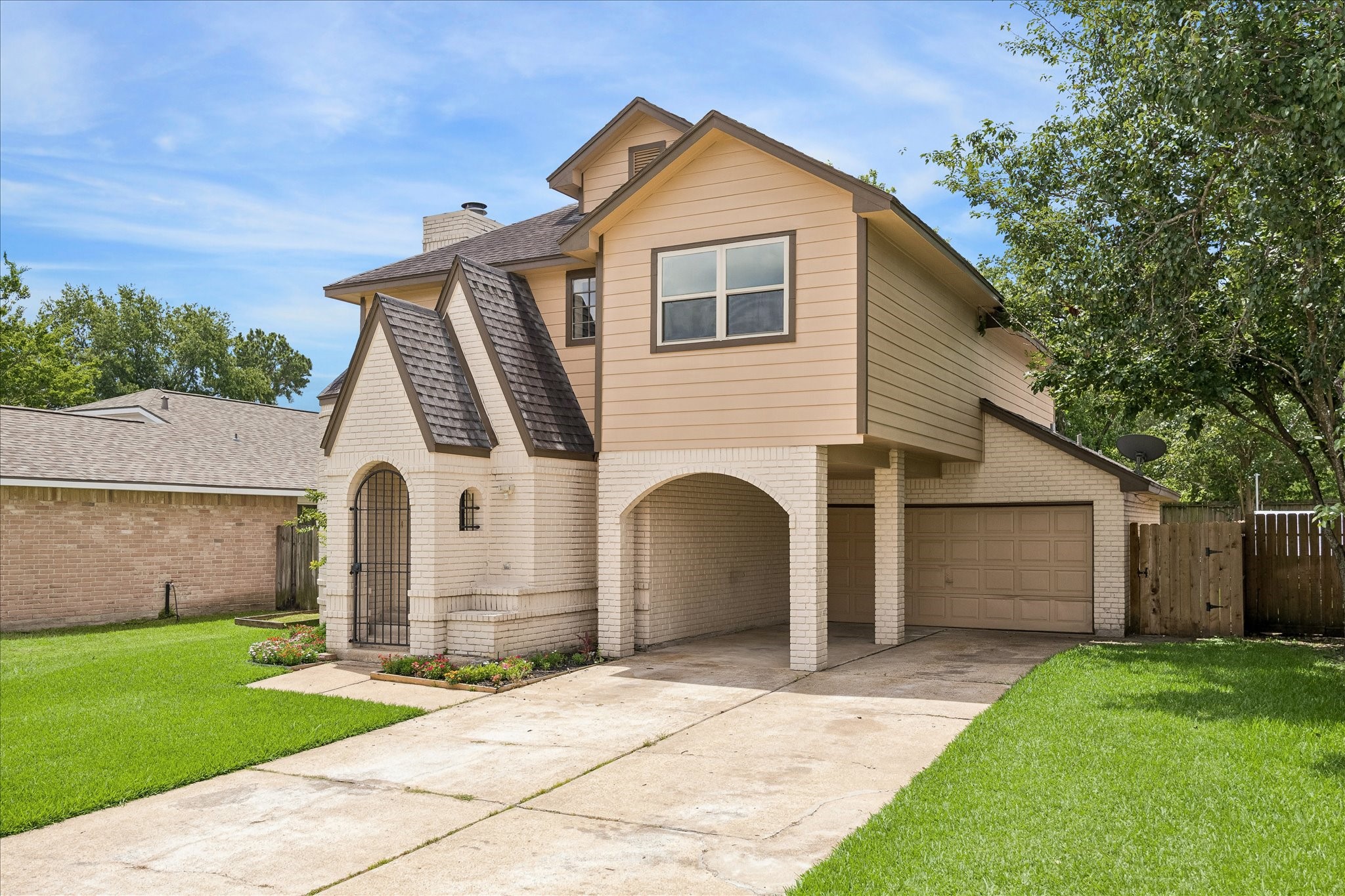 10411 Goodrum Road Houston, TX 77041 - Photo 25 of 25 Double wide driveway