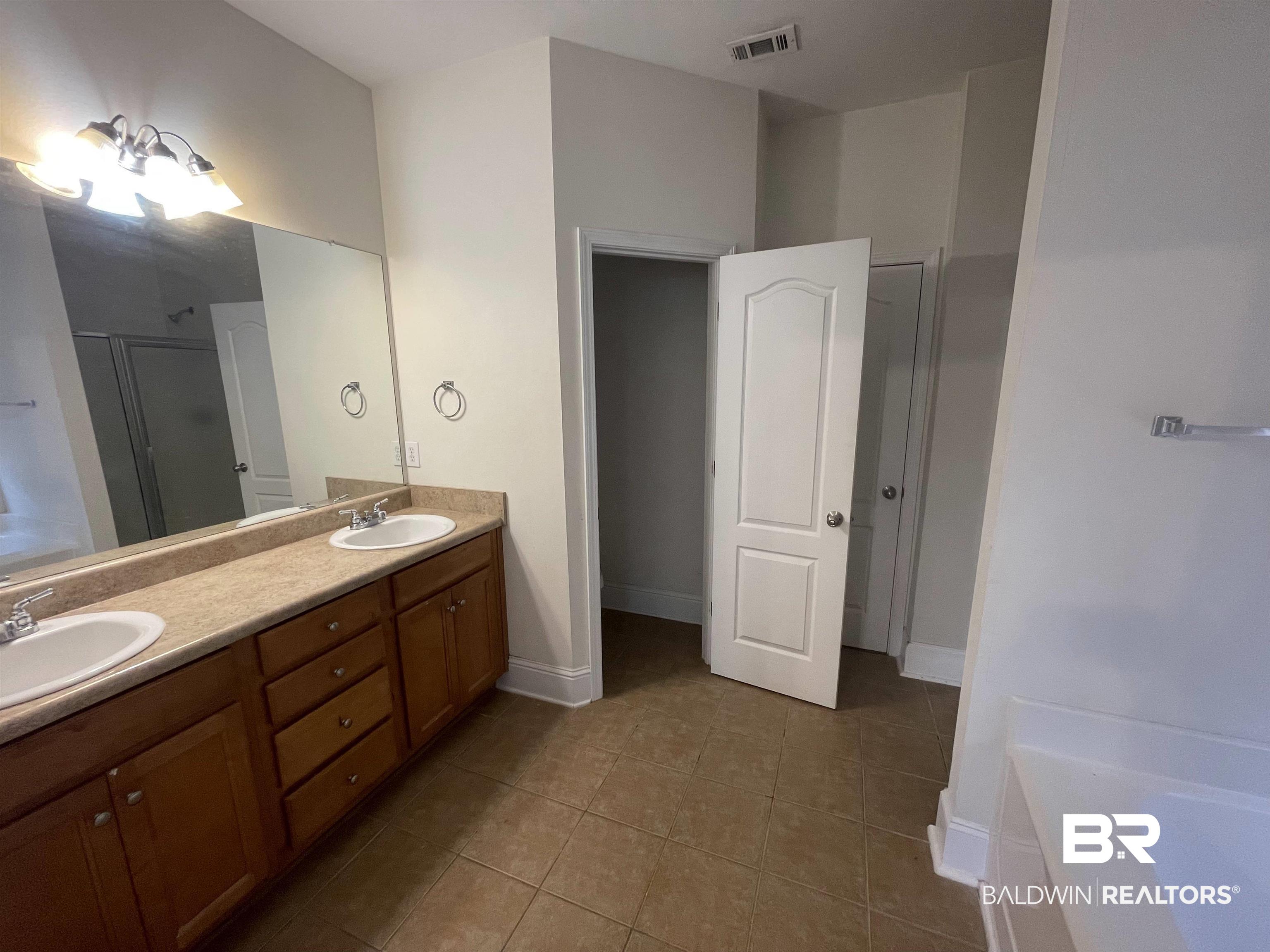 116 Normandy Street Fairhope, AL 36532 - Photo 13 of 15