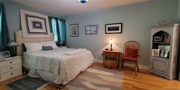 $4,000 | 23 Violet Place, Rhinebeck, NY 12572