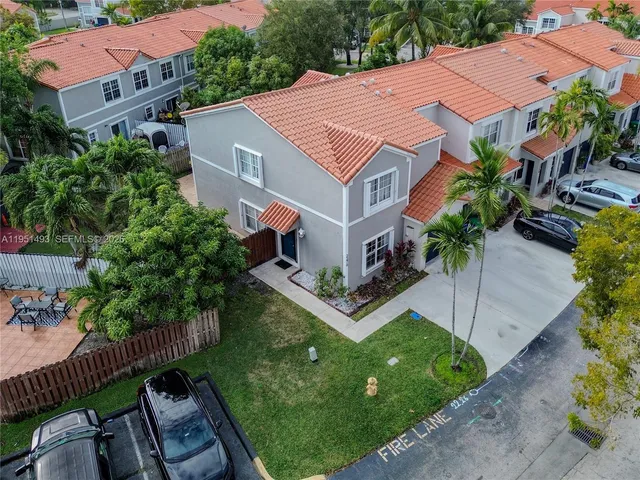 $465,000 | 2270 Southwest 83rd Avenue, Miramar, FL 33025