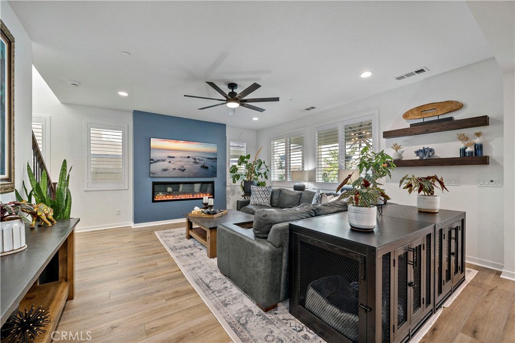 32230 Penstemon Way Temecula, CA 92591 - Photo 12 of 61 Great Room