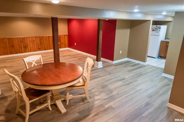 $305,000 | 2208 Cherry Lane, Quincy, IL 62301