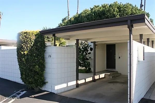 a view of outdoor space