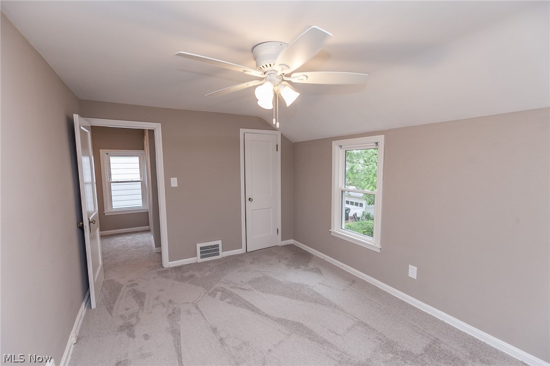 4159 Ardmore Road Cleveland, OH 44121 - Photo 26 of 34