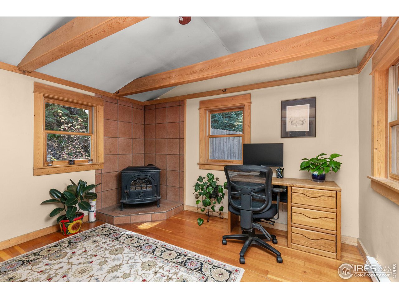 3072 Highway 72 Black Hawk, CO 80422 - Photo 11 of 36 a workspace with furniture and a potted plant