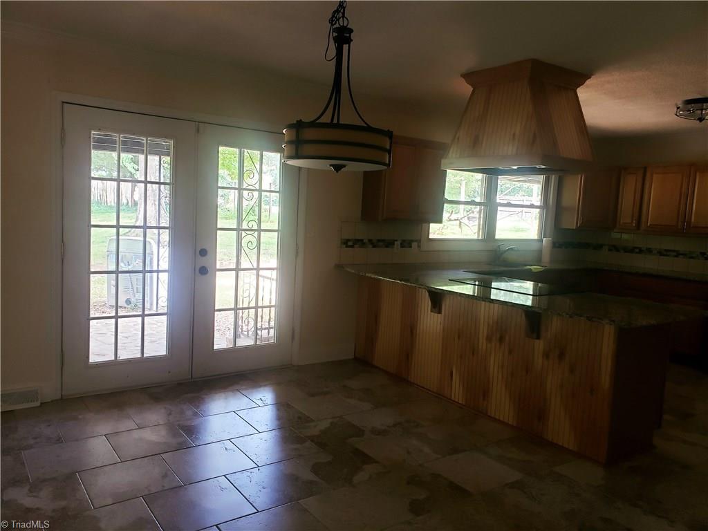 209 Willis Road Mount Airy, NC 27030 - Photo 11 of 13 Gallery Image 11