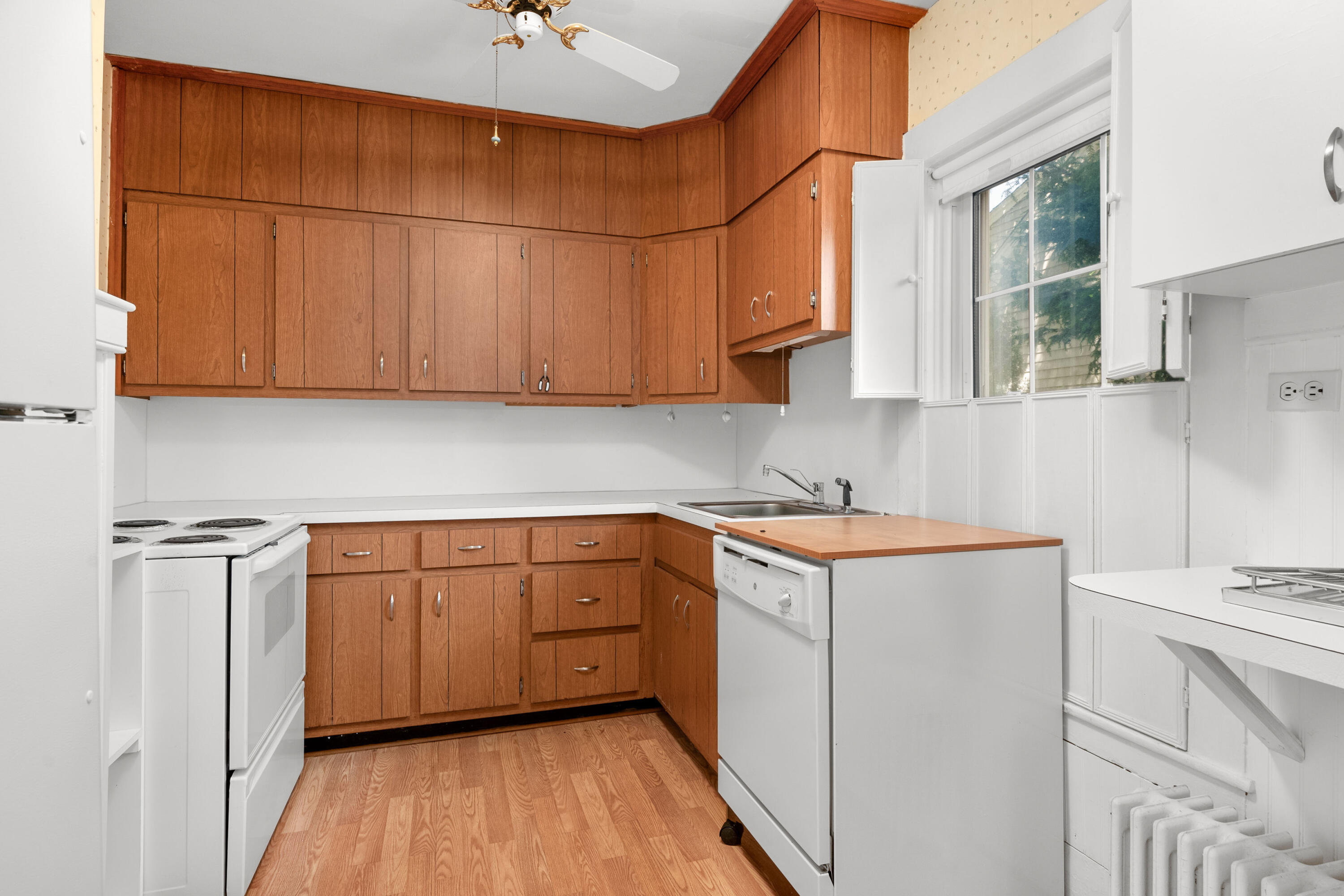 455 Lower County Road Harwich Port, MA 02646 - Photo 15 of 29 15