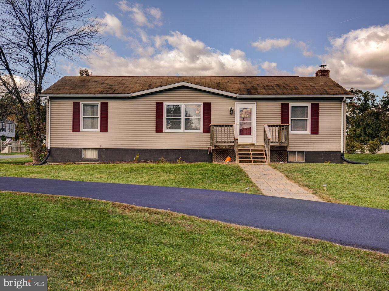 258 Fegan Road Bunker Hill, WV 25413 - Photo 1 of 30 Exterior (Front)