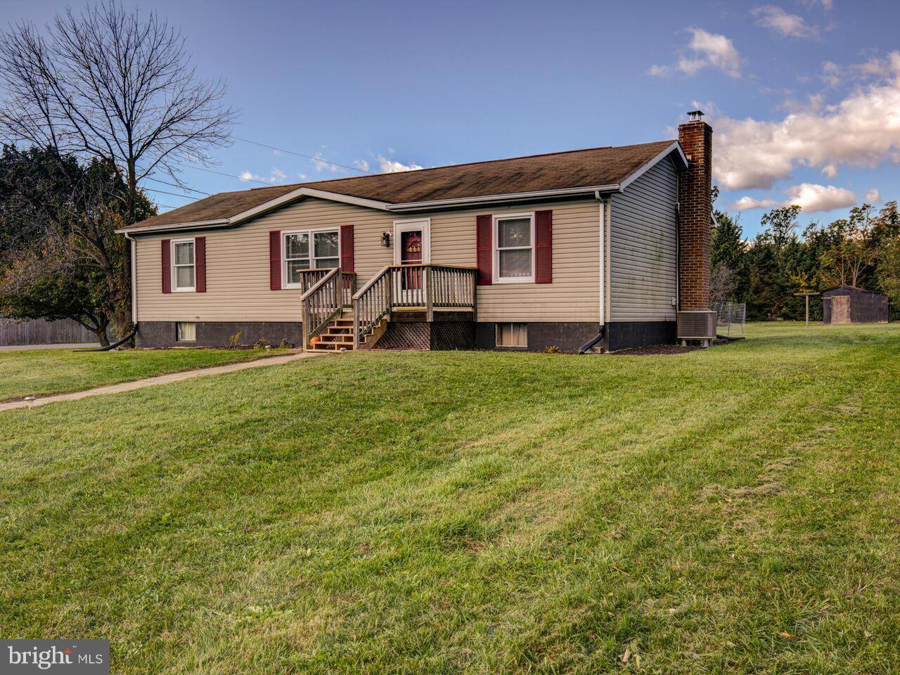 258 Fegan Road Bunker Hill, WV 25413 - Photo 3 of 30 Exterior (Front)