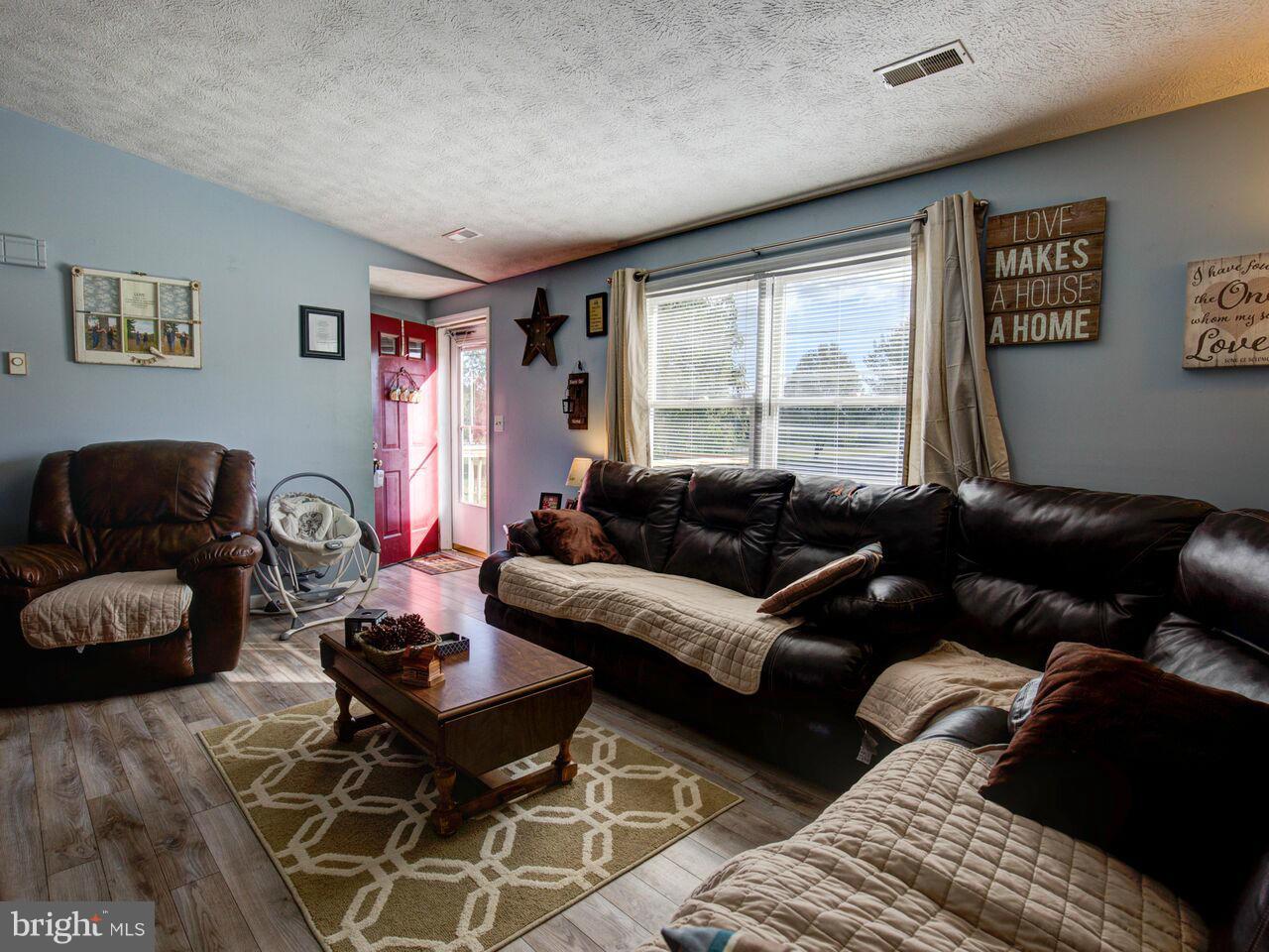 258 Fegan Road Bunker Hill, WV 25413 - Photo 21 of 30 Living Room