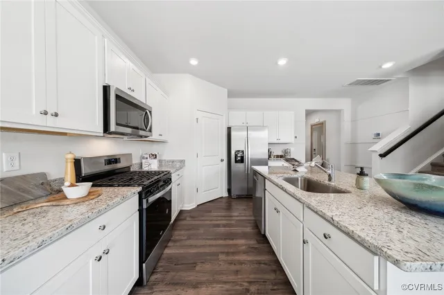 $569,990 | 7776 Arbor Marsh Terrace, New Kent, VA 23124