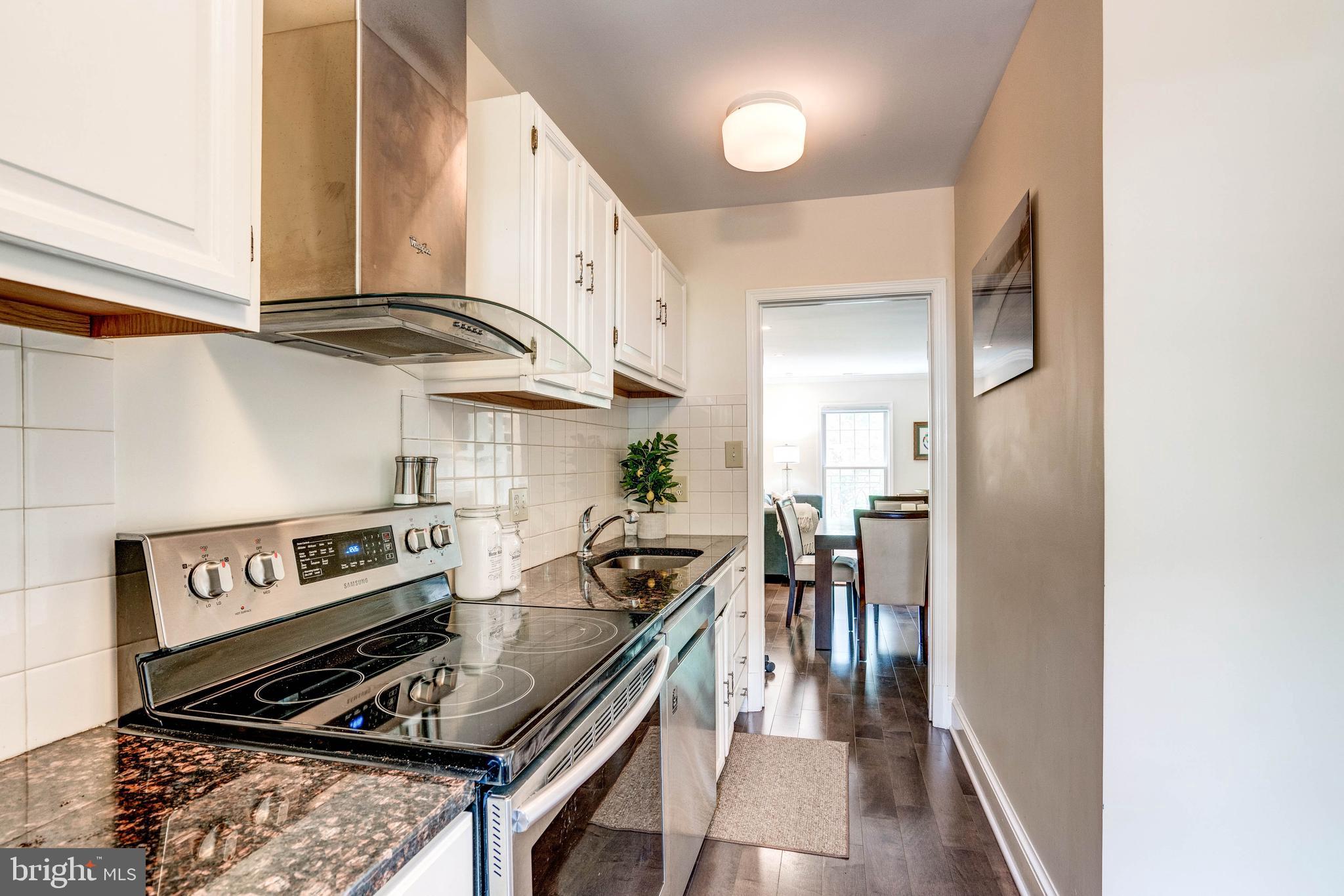 3233 Sutton Place Northwest, Unit A Washington, DC 20016 - Photo 11 of 48