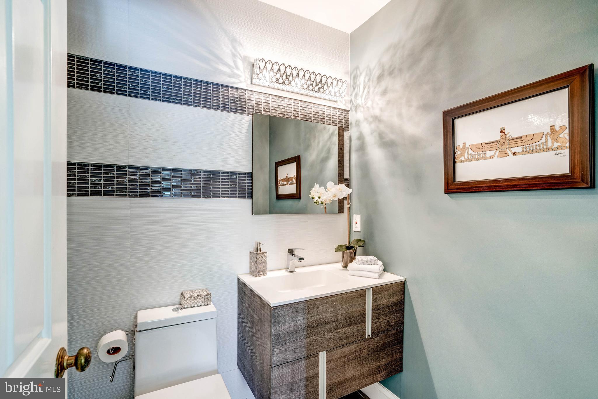 3233 Sutton Place Northwest, Unit A Washington, DC 20016 - Photo 36 of 48